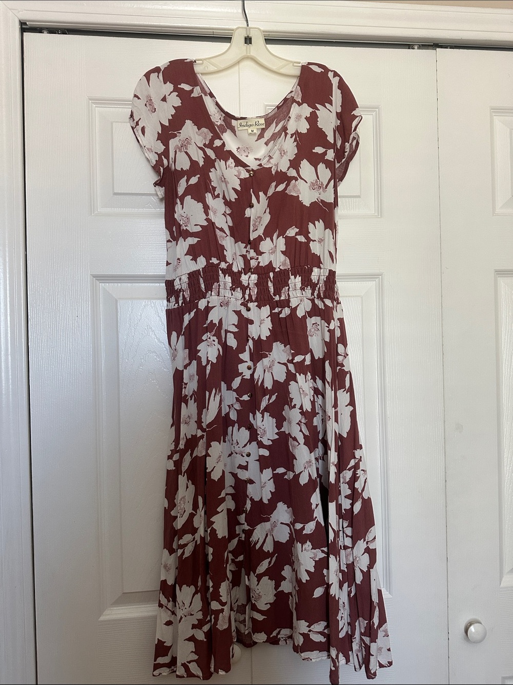 Floral Midi brown Dress with White Blossoms